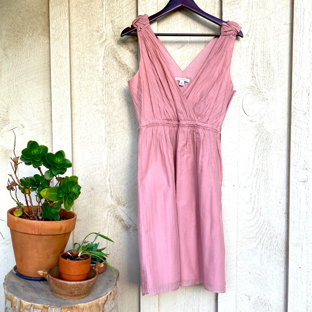 Silk V-neck Dress 🌸